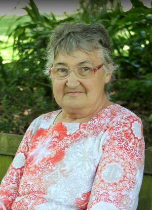 Headshot image of ANDERSON, Veronica “Maxine”