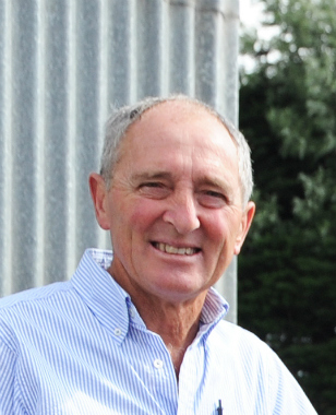 Headshot image of HOWARD, Murray Arnold