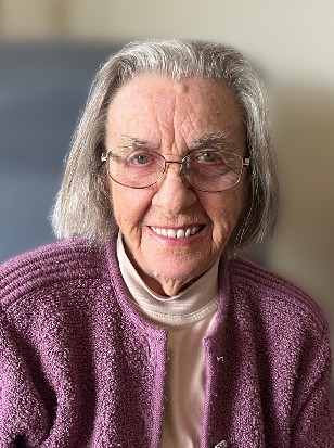 Headshot image of DIXON, Elizabeth “Bette”