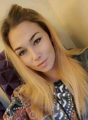 Headshot image of DENNISON, Katelyn Raie