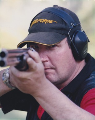 Headshot image of LOWEN, Wayne John